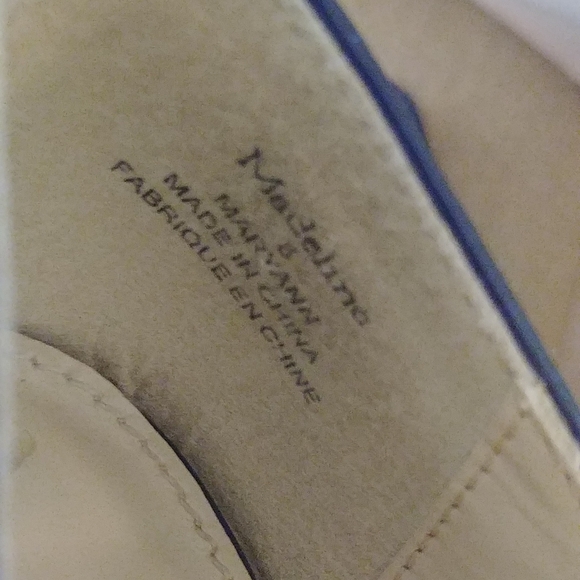 MADELINE, Size 8, Navy heels - Picture 12 of 12